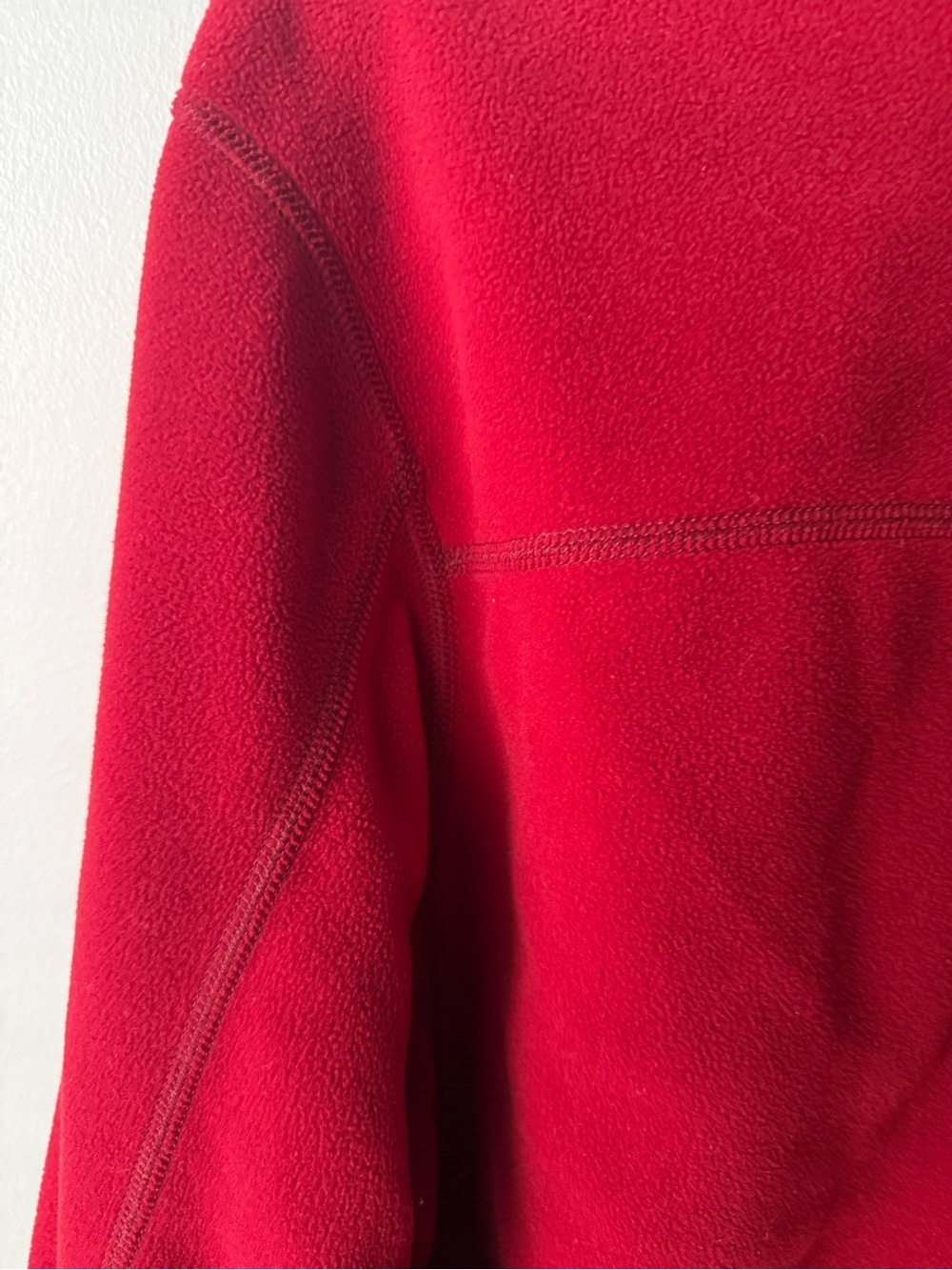 Men’s PatagoniaLightweight Fleece Zip Up - Picture 6 of 7